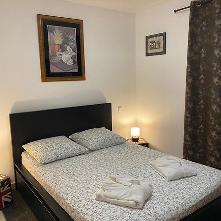 Agreable Rez De Jardin Avec Piscine Et Jacuzzi Leilighet Cervione Eksteriør bilde