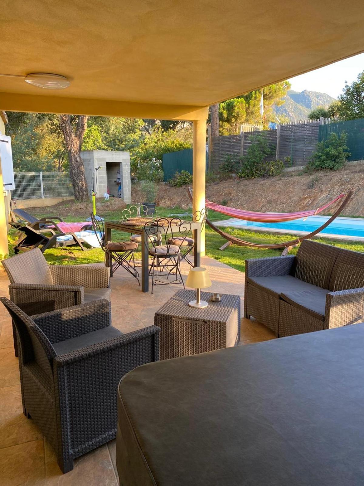 Agreable Rez De Jardin Avec Piscine Et Jacuzzi Leilighet Cervione Eksteriør bilde