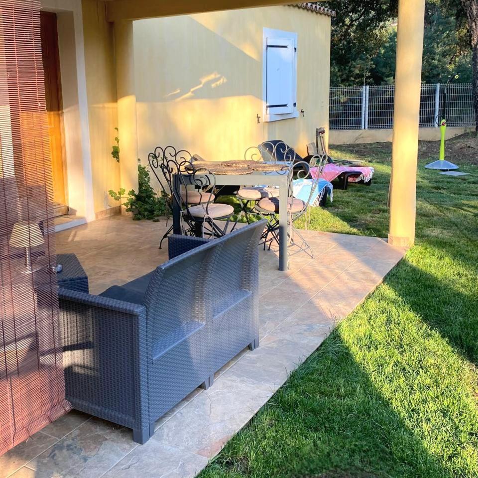 Agreable Rez De Jardin Avec Piscine Et Jacuzzi Leilighet Cervione Eksteriør bilde